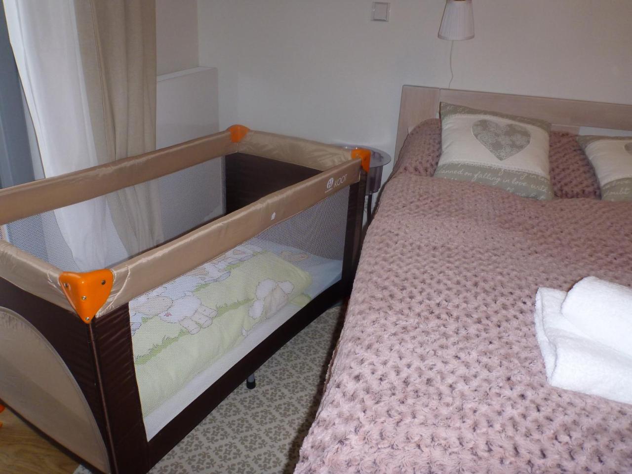 Apartman Jestrab 5 جانسك لازني المظهر الخارجي الصورة